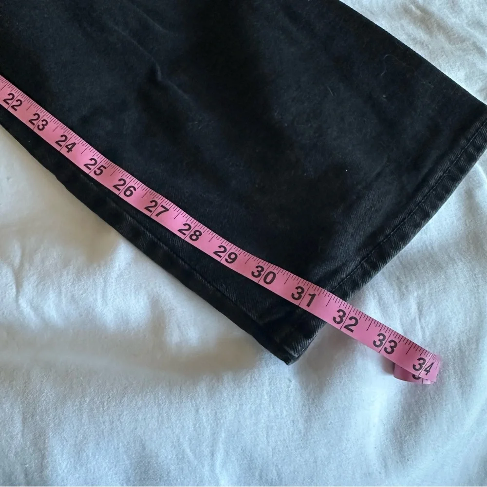 Black Low Rise Relaxed Straight Cargo Jeans